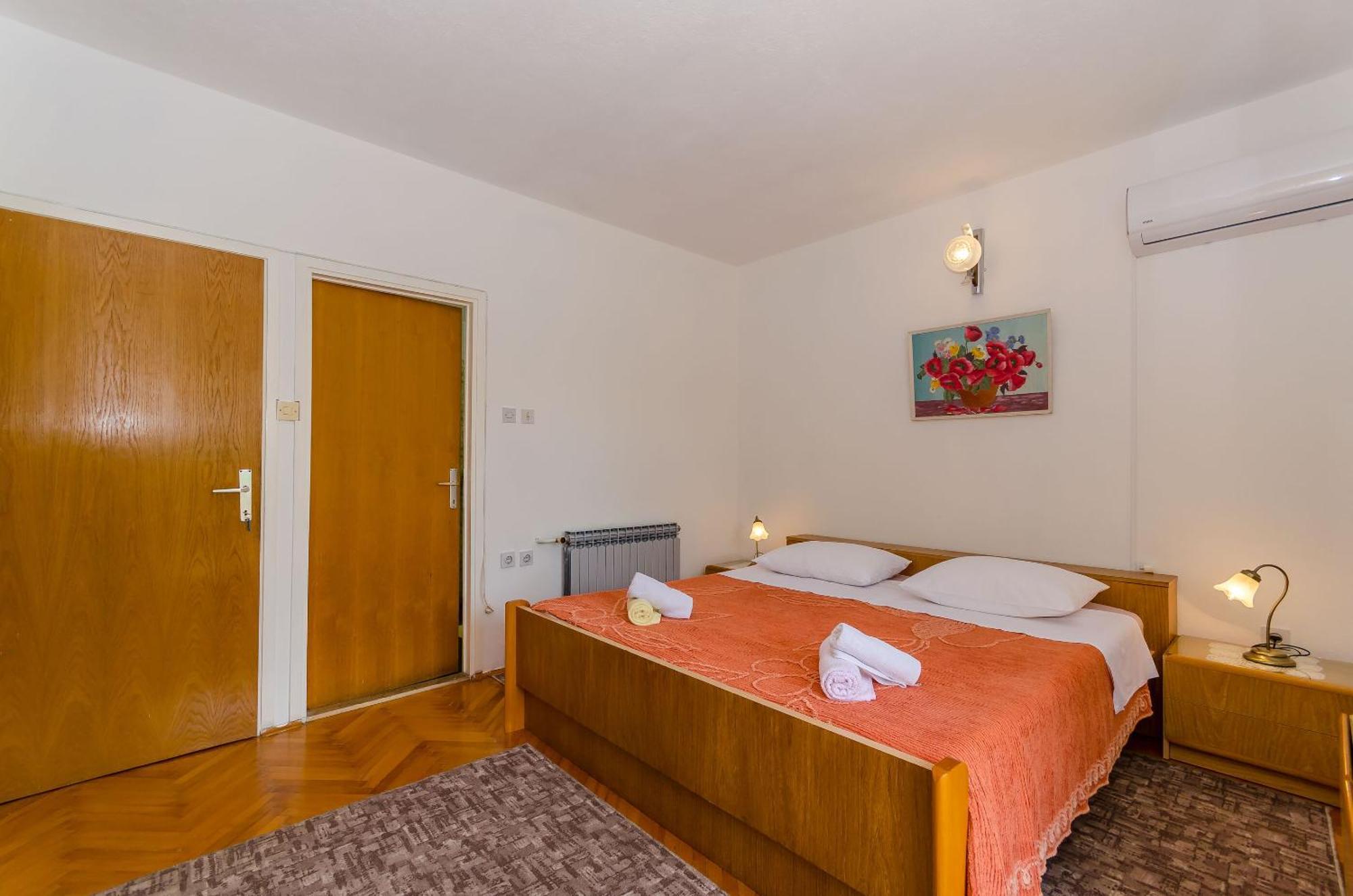 Rooms Ante Врбоска Экстерьер фото